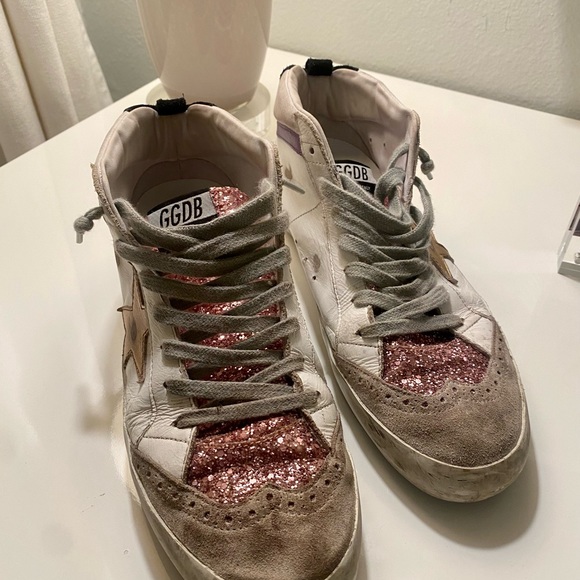 Golden Goose mid star sneakers- lightly worn GREAT condition! - Picture 3 of 11